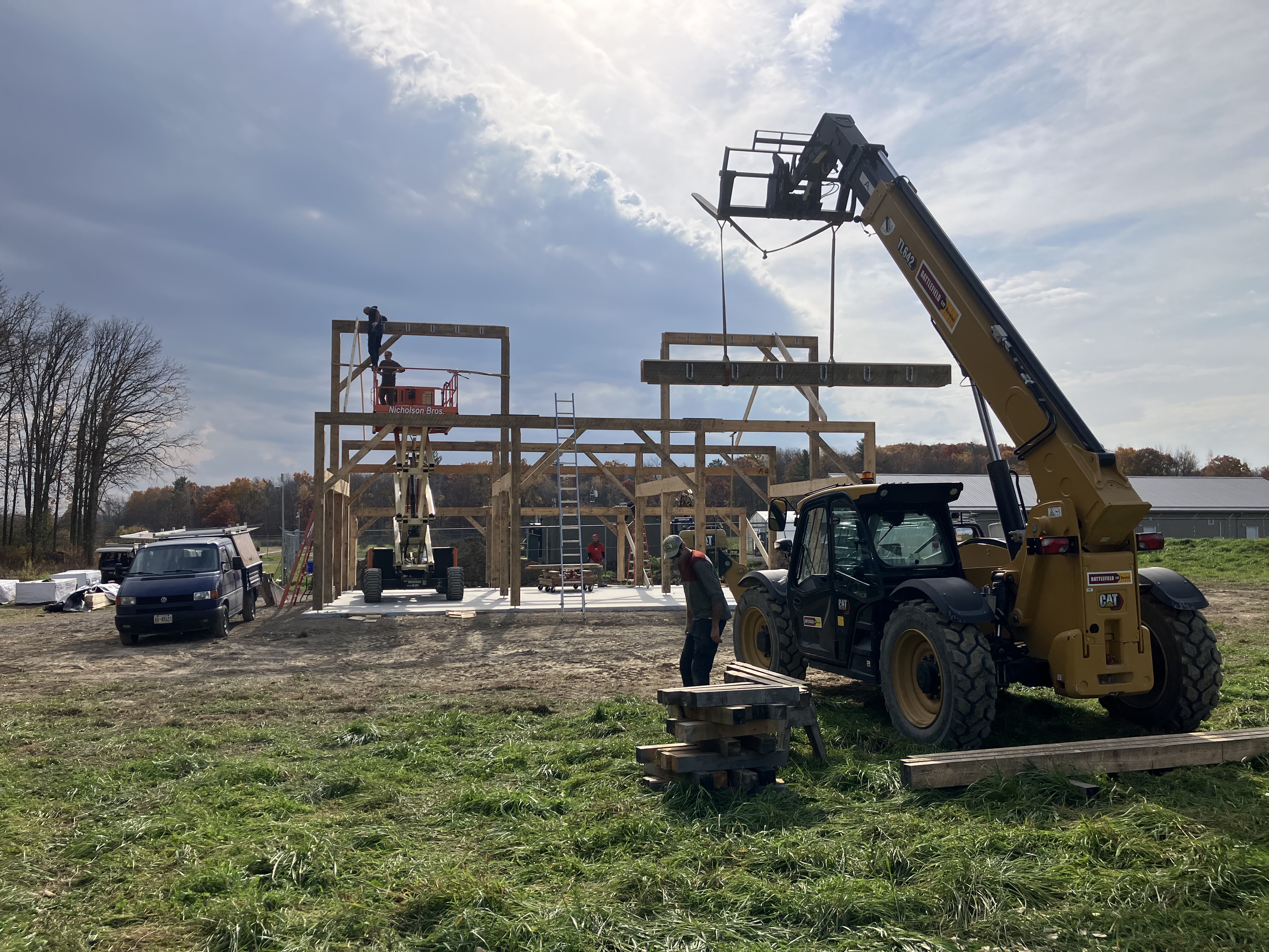 telehandler lifting